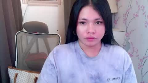 Snapshot of megan_younng chatting on 07-07-26, 11:03 MEGAN online show from 07-07-26, 11:03