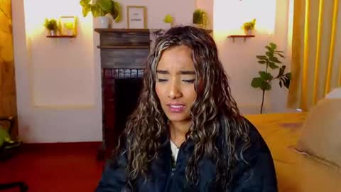 Snapshot of meganadriels96 chatting on 07-07-26, 07:29 M E G A N online show from 07-07-26, 07:29