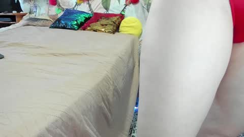 Nicki--------- Welcome to my Room online show from 02-02-25, 07:20