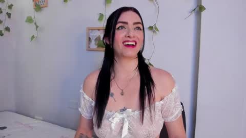 Snapshot of meganhofman chatting on 05-22-26, 07:08 Megan Hofman online show from 05-22-26, 07:08