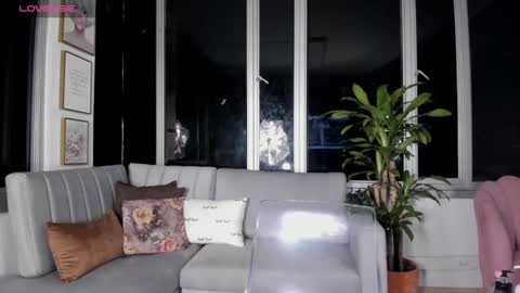 Mara online show from 02-09-25, 10:42