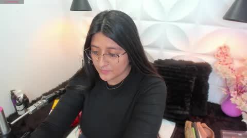 Megan  online show from 02-08-26, 03:32