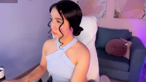 Snapshot of megann_blaze chatting on 06-22-26, 09:01 Megan online show from 06-22-26, 09:01