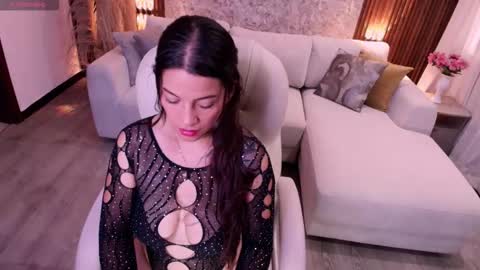 Megan  online show from 11-17-25, 07:19