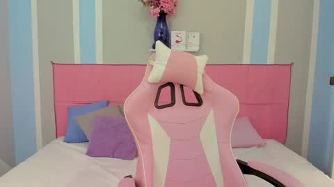 Megan Queen online show from 01-23-25, 01:56