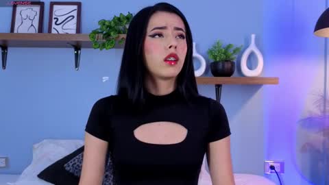 Snapshot of meganritz_ chatting on 12-17-25, 03:23 Meganritz online show from 12-17-25, 03:23