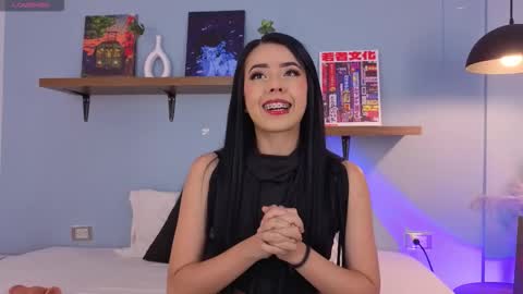 Snapshot of meganritz_ chatting on 01-13-26, 03:23 Meganritz online show from 01-13-26, 03:23