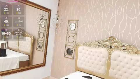 Snapshot of meganrousx chatting on 02-25-26, 12:15 Megan online show from 02-25-26, 12:15