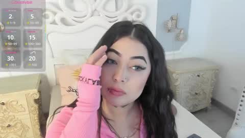 Snapshot of meganstar__ chatting on 10-29-25, 11:45 Megan online show from 10-29-25, 11:45