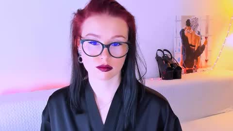 Snapshot of meganstones chatting on 10-06-25, 05:43 Megan online show from 10-06-25, 05:43