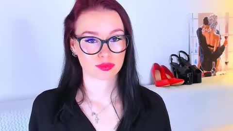 Snapshot of meganstones chatting on 10-27-25, 09:19 Megan online show from 10-27-25, 09:19