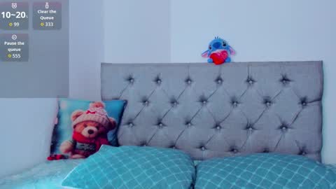 megansammy online show from 09-14-25, 03:00