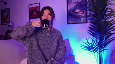 megga_bluee online show from 08-09-26, 03:23