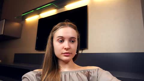 Snapshot of meghanantell chatting on 03-06-25, 01:14 Alberta First stream 02252025 1230 UTC online show from 03-06-25, 01:14