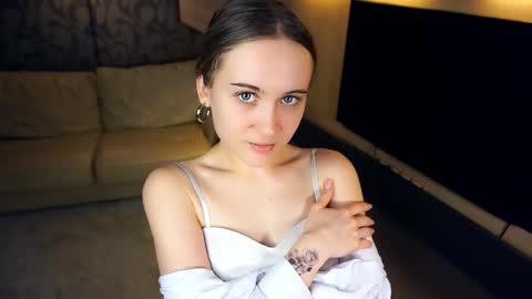 Snapshot of meghanantell chatting on 03-07-25, 12:12 Alberta First stream 02252025 1230 UTC online show from 03-07-25, 12:12