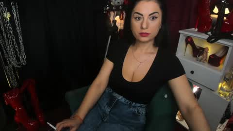 Snapshot of meghanmiss chatting on 12-11-24, 08:36 Miss Meghan or MM online show from 12-11-24, 08:36