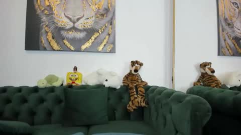 megpalmer online show from 09-18-25, 07:16