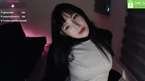 Snapshot of meko_hzu chatting on 05-31-26, 11:39 WETWATERMELL online show from 05-31-26, 11:39