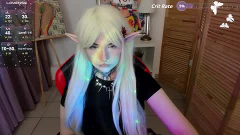 Snapshot of mekurisu chatting on 10-11-25, 01:49 mekurisu online show from 10-11-25, 01:49