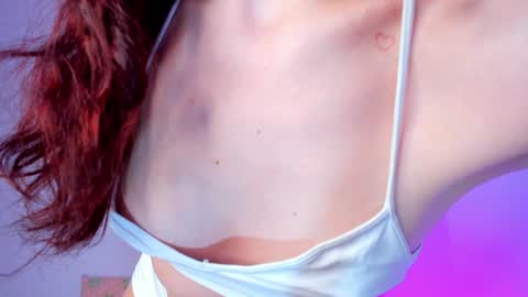 Snapshot of mel_18_ chatting on 01-18-25, 07:58 A N D R E A online show from 01-18-25, 07:58