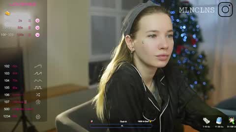 MELANIE  PVT ONLY 60TK PER MIN online show from 12-17-25, 07:47