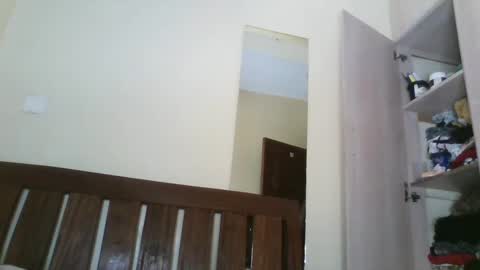 mel online show from 02-27-25, 01:38