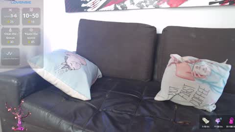 Snapshot of mel_raise chatting on 01-10-25, 06:28 mel raise online show from 01-10-25, 06:28