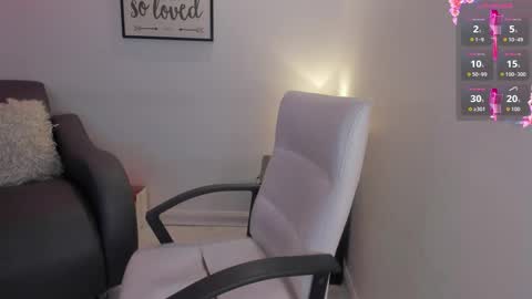 Snapshot of melan_owen chatting on 11-10-25, 11:09 melan_owen online show from 11-10-25, 11:09