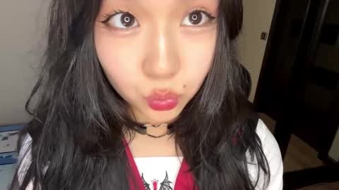 Snapshot of melana_love chatting on 03-09-25, 10:41 Melana online show from 03-09-25, 10:41