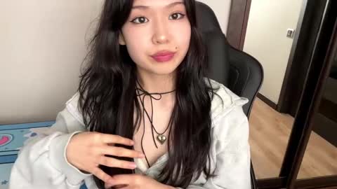 Snapshot of melana_love chatting on 03-10-25, 10:59 Melana online show from 03-10-25, 10:59