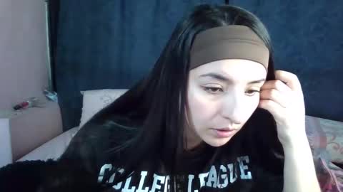 melani1103 online show from 11-03-25, 01:29