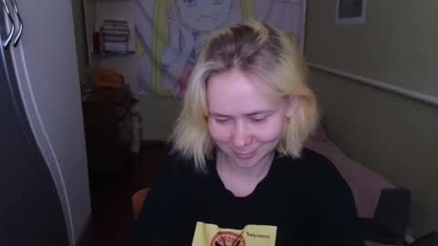 Mila online show from 04-22-26, 08:06