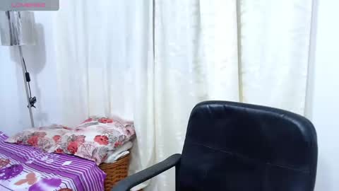 melani online show from 12-25-24, 12:27