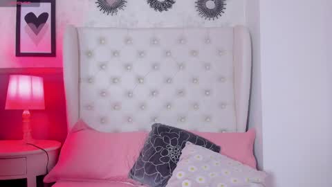 Melanie online show from 02-11-25, 11:43