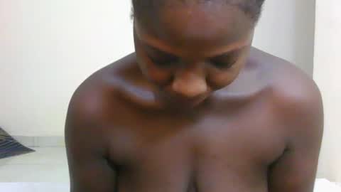 melanie_bae1 online show from 06-25-26, 05:07