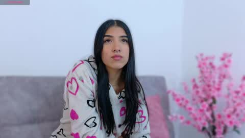 Melanie online show from 04-18-26, 04:38