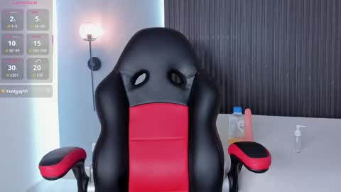 Snapshot of melanie_bonelli chatting on 12-05-25, 04:43 Melanie Bonelli online show from 12-05-25, 04:43