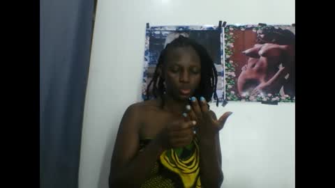 Snapshot of melanie_goddesss chatting on 09-13-25, 07:57 milly online show from 09-13-25, 07:57