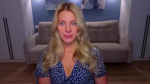 Melanie Bennett online show from 06-25-26, 07:02