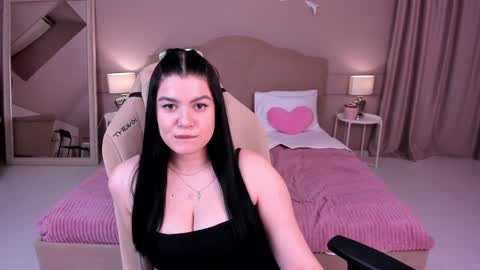 Snapshot of melaniecarterr chatting on 01-13-25, 11:06 Melanie online show from 01-13-25, 11:06