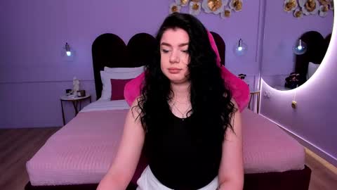 Snapshot of melaniecarterr chatting on 02-28-25, 03:26 Melanie online show from 02-28-25, 03:26