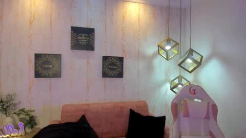 melaniegrayx online show from 03-04-25, 04:09