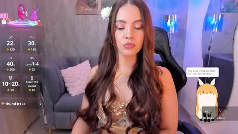 Snapshot of melaniehudson_ chatting on 10-11-25, 11:03 Melanie online show from 10-11-25, 11:03