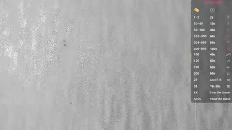 Snapshot of melanierioss_ chatting on 07-18-26, 12:42 online show from 07-18-26, 12:42