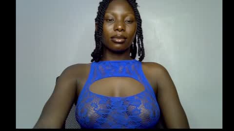 Snapshot of melanine_floral chatting on 01-28-25, 05:14 Praiz online show from 01-28-25, 05:14