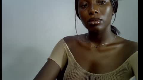 Snapshot of melanine_floral chatting on 02-05-25, 10:33 Praiz online show from 02-05-25, 10:33