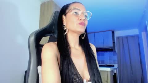 Snapshot of melannia_hills chatting on 03-11-25, 01:23 melannia_hills online show from 03-11-25, 01:23