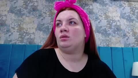 Snapshot of melanniebrown chatting on 01-04-25, 08:05 melanniebrown online show from 01-04-25, 08:05