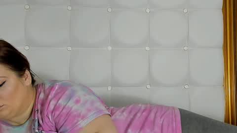 Snapshot of melanniebrown chatting on 02-27-25, 06:31 melanniebrown online show from 02-27-25, 06:31