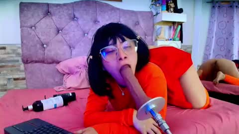 Melanny taylor online show from 04-08-26, 10:43